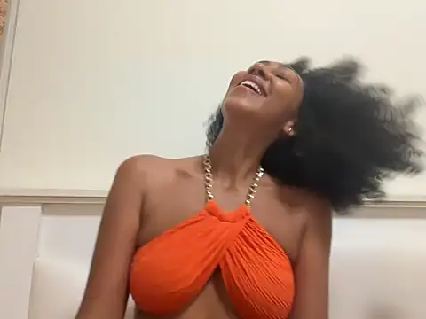 Snapshot of Vaylisse chatting on September 20, 3:13 pm Vaylisse online show from September 20, 3:13 pm