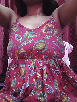 Snapshot of sexykrisha chatting on June 16, 12:24 am sexykrisha online show from June 16, 12:24 am