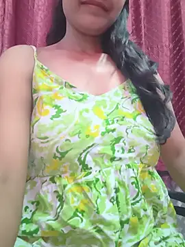 Snapshot of sexykrisha chatting on June 21, 12:13 am sexykrisha online show from June 21, 12:13 am