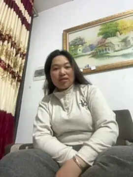 Nhung584 online show from March 7, 1:30 pm