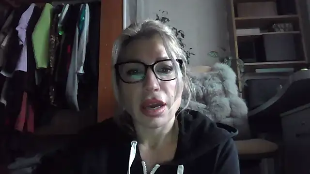 fox red lady7 online show from November 17, 10:21 am