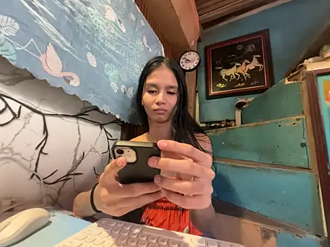 Snapshot of asya_chris chatting on December 16, 1:54 am asya chris online show from December 16, 1:54 am