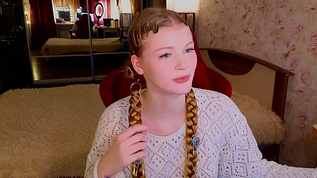 Jenny Skinner20 online show from December 19, 7:32 pm