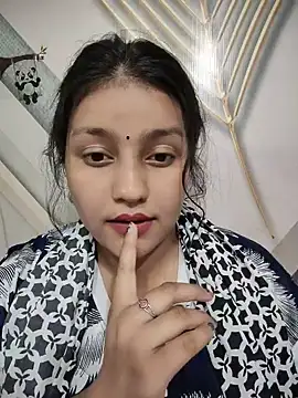 Snapshot of Dipali143143 chatting on June 19, 5:28 pm Dipali143143 online show from June 19, 5:28 pm
