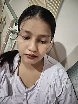 Snapshot of Dipali143143 chatting on July 13, 6:27 am Dipali143143 online show from July 13, 6:27 am