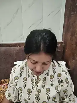 Snapshot of Dipali143143 chatting on July 15, 8:52 am Dipali143143 online show from July 15, 8:52 am