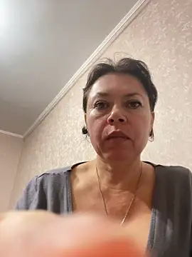 Kiravix online show from October 30, 6:19 pm