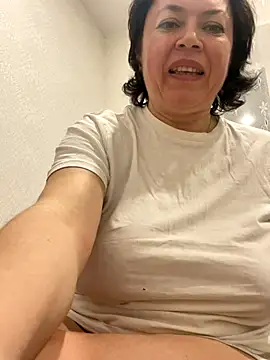 Kiravix online show from December 19, 8:49 pm