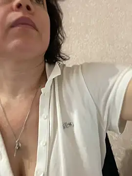 Kiravix online show from January 13, 10:42 am