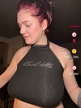 zarialove online show from May 3, 2:06 am