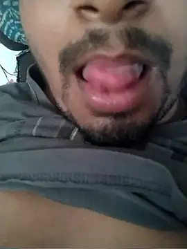 Snapshot of Rohit4500 chatting on October 20, 3:29 am Rohit4500 online show from October 20, 3:29 am