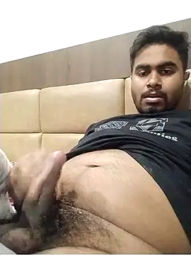 Rohit4500 online show from May 3, 5:08 pm