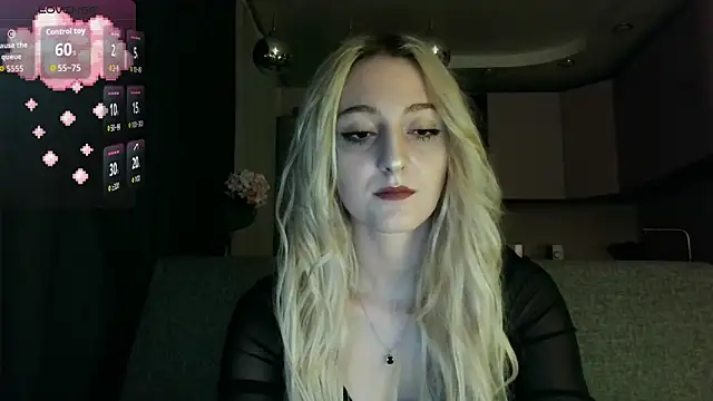 white liillyy online show from September 15, 10:21 pm