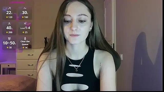Snapshot of white_liillyy chatting on July 8, 8:57 pm white liillyy online show from July 8, 8:57 pm