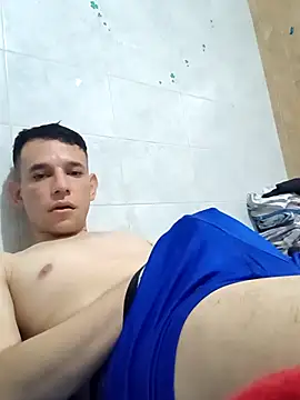 Snapshot of pacho013 chatting on November 13, 2:05 pm pacho013 online show from November 13, 2:05 pm