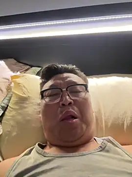 tashaninlife online show from March 18, 11:30 pm