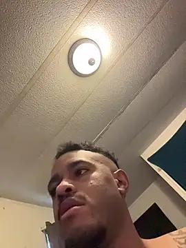 Snapshot of tyrek5051 chatting on December 5, 8:49 pm tyrek5051 online show from December 5, 8:49 pm