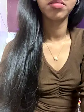Snapshot of Desire_Zoya chatting on November 18, 6:23 pm Desire Zoya online show from November 18, 6:23 pm