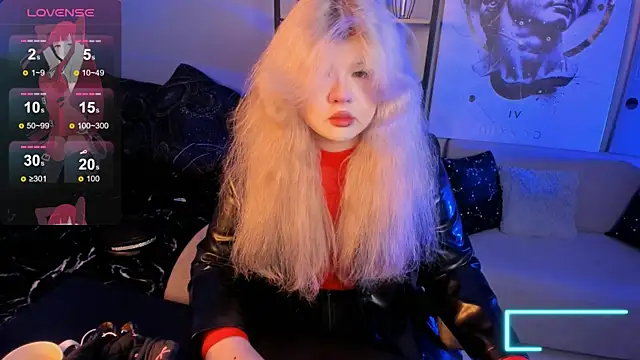 LilithNelson online show from October 17, 8:33 pm