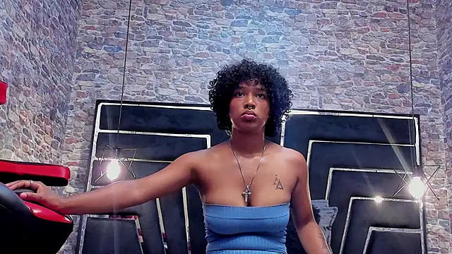 Snapshot of WILD_FIREE_ chatting on February 26, 7:46 pm WILD FIREE online show from February 26, 7:46 pm