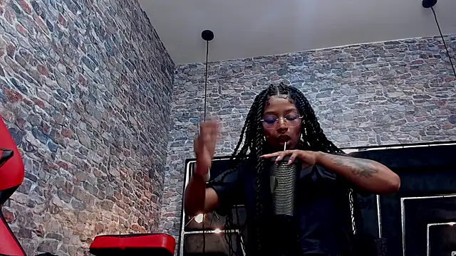 Snapshot of WILD_FIREE_ chatting on March 20, 8:03 pm WILD FIREE online show from March 20, 8:03 pm