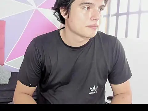 invincible200 online show from November 26, 2:18 pm