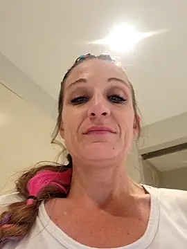 SexySunnyBlazen online show from December 3, 10:24 am