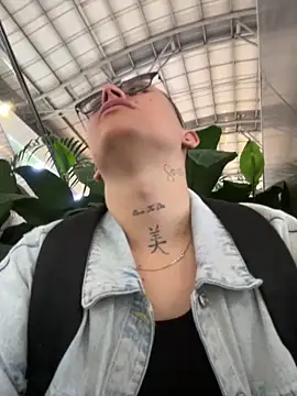 Kurtxxx22 online show from February 22, 12:34 am