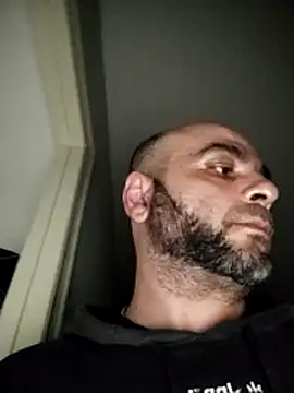 SmokedAlloy2 online show from November 30, 3:43 am