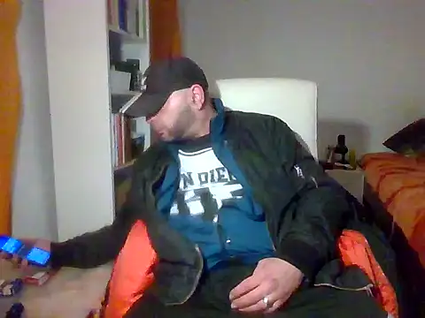 SmokedAlloy2 online show from March 22, 11:19 pm