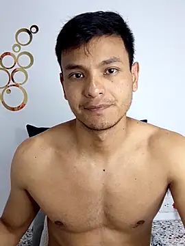 Snapshot of Valois2025 chatting on November 7, 2:00 am Valois2025 online show from November 7, 2:00 am