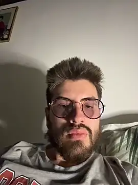 dearwishel97 online show from May 5, 4:42 am