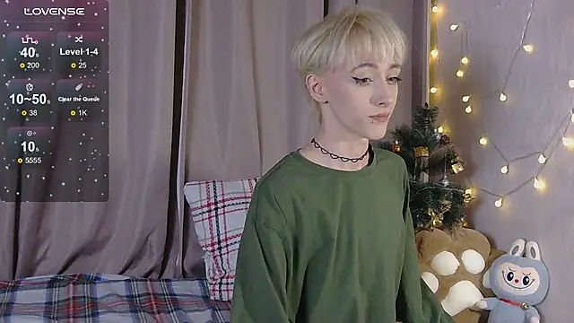 Snapshot of NextVibe_ chatting on January 11, 4:34 pm NextVibe online show from January 11, 4:34 pm