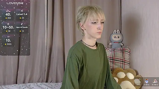 Snapshot of NextVibe_ chatting on February 17, 4:24 pm NextVibe online show from February 17, 4:24 pm