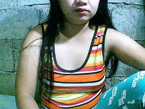 Snapshot of hotmom_pinay chatting on October 11, 8:57 am hotmom pinay online show from October 11, 8:57 am