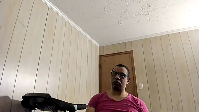 NaturalBeautyQueen online show from July 17, 11:28 am