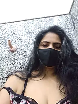 SashaPatel online show from July 24, 3:15 am