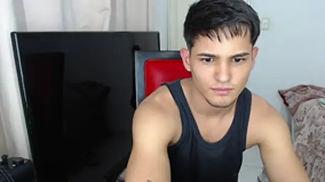 Snapshot of Alex_mojica chatting on November 6, 5:08 am Alex mojica online show from November 6, 5:08 am