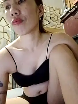 Snapshot of Deliciousgirl14 chatting on April 25, 10:40 am Deliciousgirl14 online show from April 25, 10:40 am