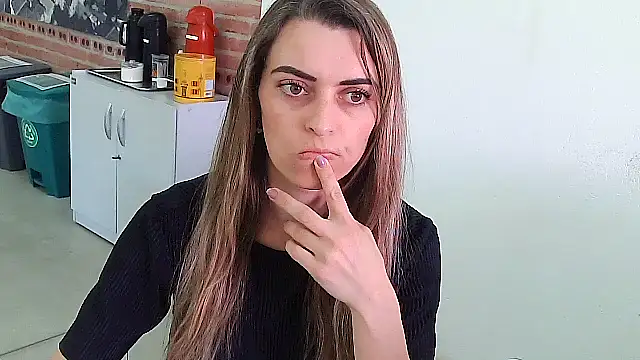 Snapshot of SweetGraciosa chatting on September 19, 5:57 pm SweetGraciosa online show from September 19, 5:57 pm