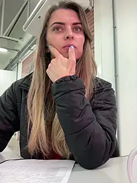 Snapshot of SweetGraciosa chatting on October 9, 12:25 pm SweetGraciosa online show from October 9, 12:25 pm