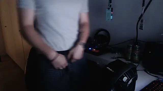 Stashx88 online show from November 8, 12:00 am