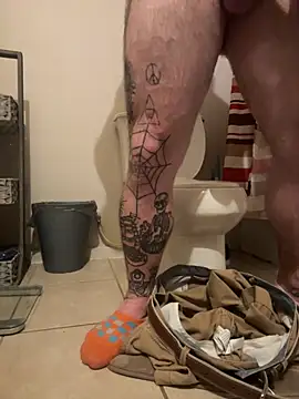 Snapshot of bearcub300 chatting on October 9, 2:53 am bearcub300 online show from October 9, 2:53 am