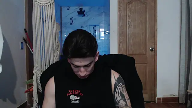 AteneoJr online show from December 4, 5:17 am