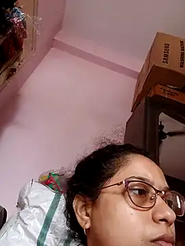 Snapshot of thanusi_2 chatting on October 27, 6:50 am thanusi 2 online show from October 27, 6:50 am