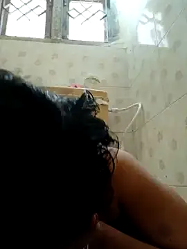 Snapshot of thanusi_2 chatting on November 19, 5:40 am thanusi 2 online show from November 19, 5:40 am