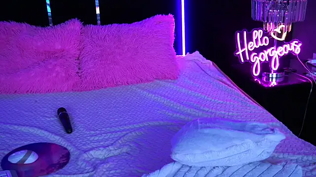 Snapshot of MysticGrace chatting on November 30, 9:08 pm MysticGrace online show from November 30, 9:08 pm