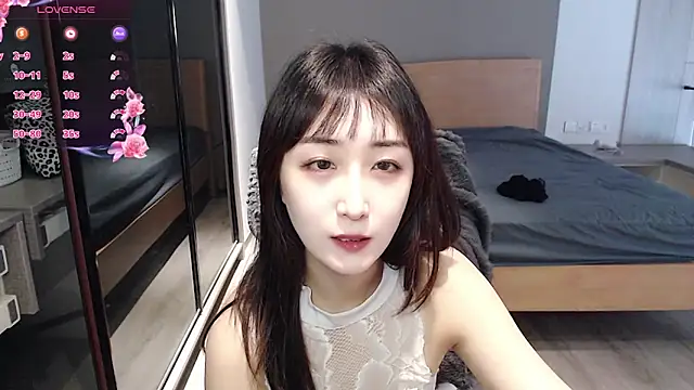 KK-328 online show from October 26, 4:40 am