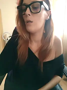 Snapshot of Mila_Luciphya chatting on November 9, 12:36 pm Mila Luciphya online show from November 9, 12:36 pm