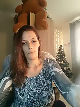 Snapshot of Mila_Luciphya chatting on December 4, 2:37 pm Mila Luciphya online show from December 4, 2:37 pm